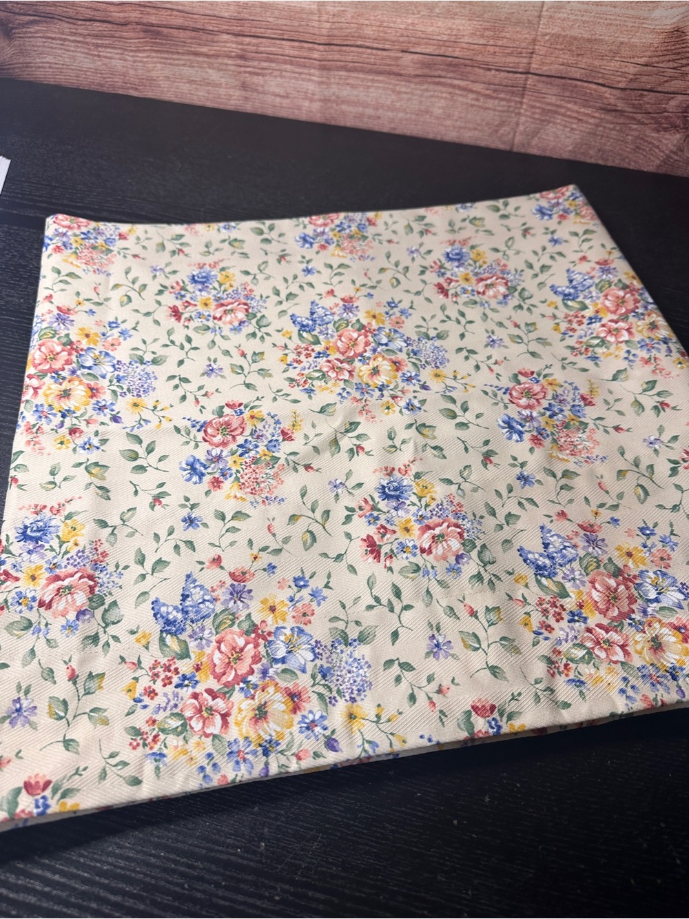 Longaberger Spring Floral Lined Fabric Valance 75”x 18" new rod pocket